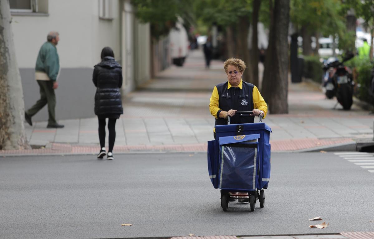 Trabajadora de Correos