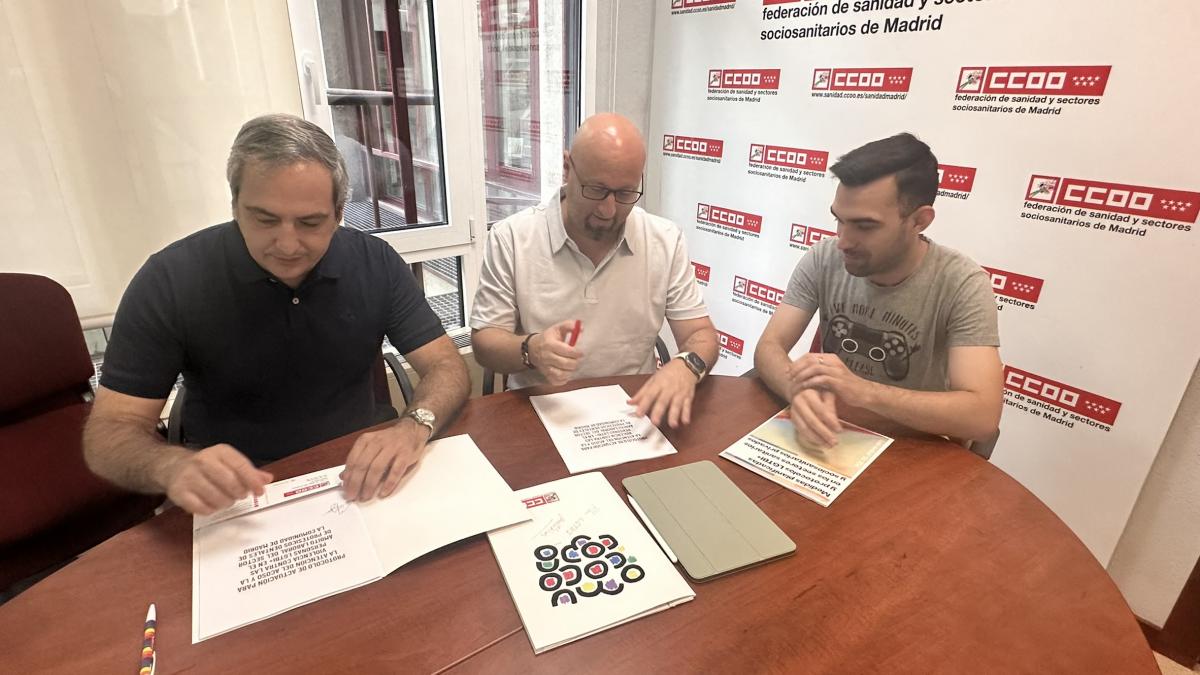 De izquierda a derecha: Gonzalo Lucendo, representante de la Patronal del Sector de Protsicos Dentales; Samuel Mosquera, coordinador de los Sectores Privados de FSS-CCOO Madrid; y Rubn Moreno, responsable de Polticas LGTBI+ de Sanidad Privada de la FSS-CCOO Madrid