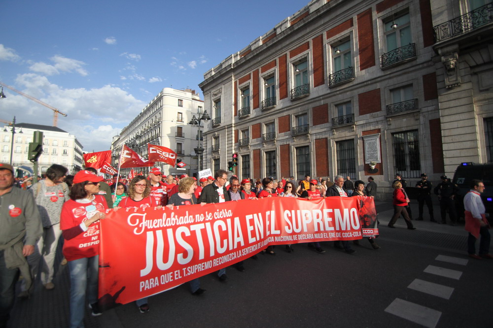 Manifestacin de trabajadores de CocaCola por Justicia en el Tribunal Supremo