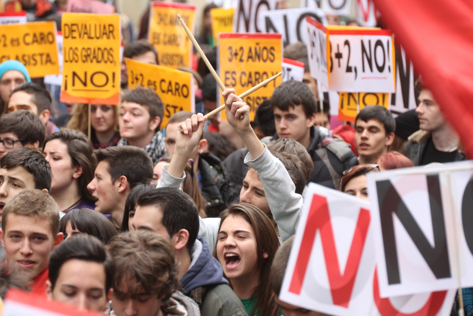 Manifestacin de estudiantes contra la reforma de grados universitarios, Madrid #Noal3mas2