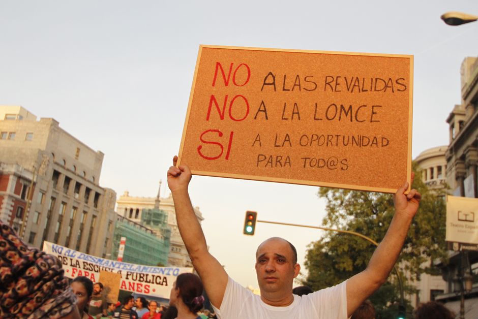 Huelga educativa contra la LOMCE, las revlidas y por la reversin de los recortes