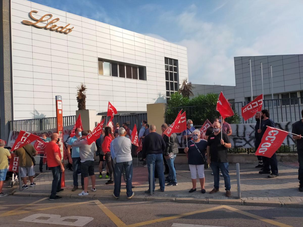 Movilizaciones por los impagos en Odel- Lux y Lled