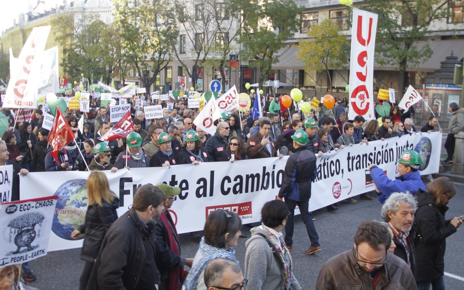 Marcha por el Clima "Frente al cambio climtico, cambiemos de modelo" Madrid 29-11-2015