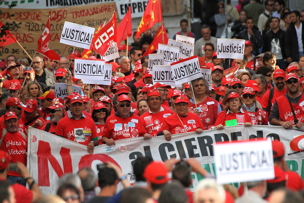 Manifestacin de trabajadores de CocaCola por Justicia en el Tribunal Supremo