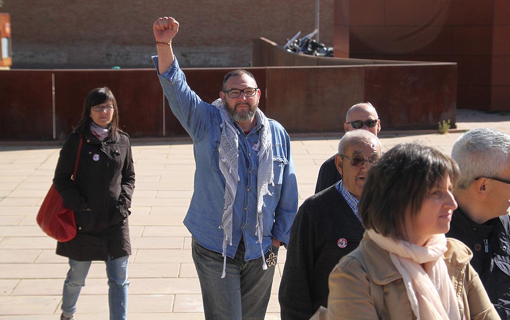 Concentracin por la absolucin de Juanjo, sindicalista imputado por defender derechos #HuelgaNoEsDelito