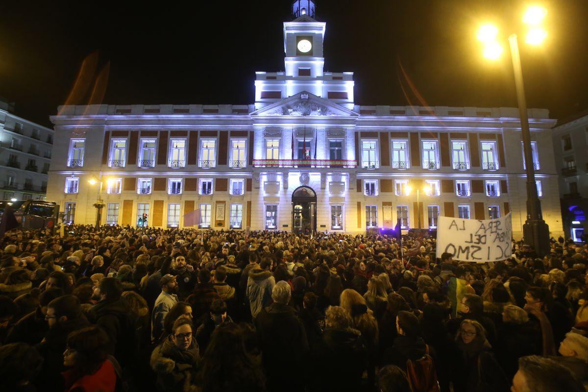 Concentracin feminista en Madrid: Ni un paso atrs en derechos!