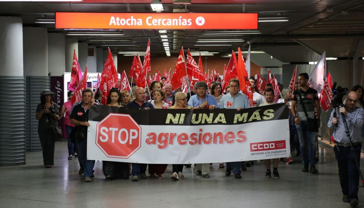 Cinco minutos de silencio en protesta por las agresiones en el Sector Ferroviario