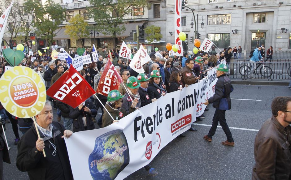 Marcha por el Clima "Frente al cambio climtico, cambiemos de modelo" Madrid 29-11-2015