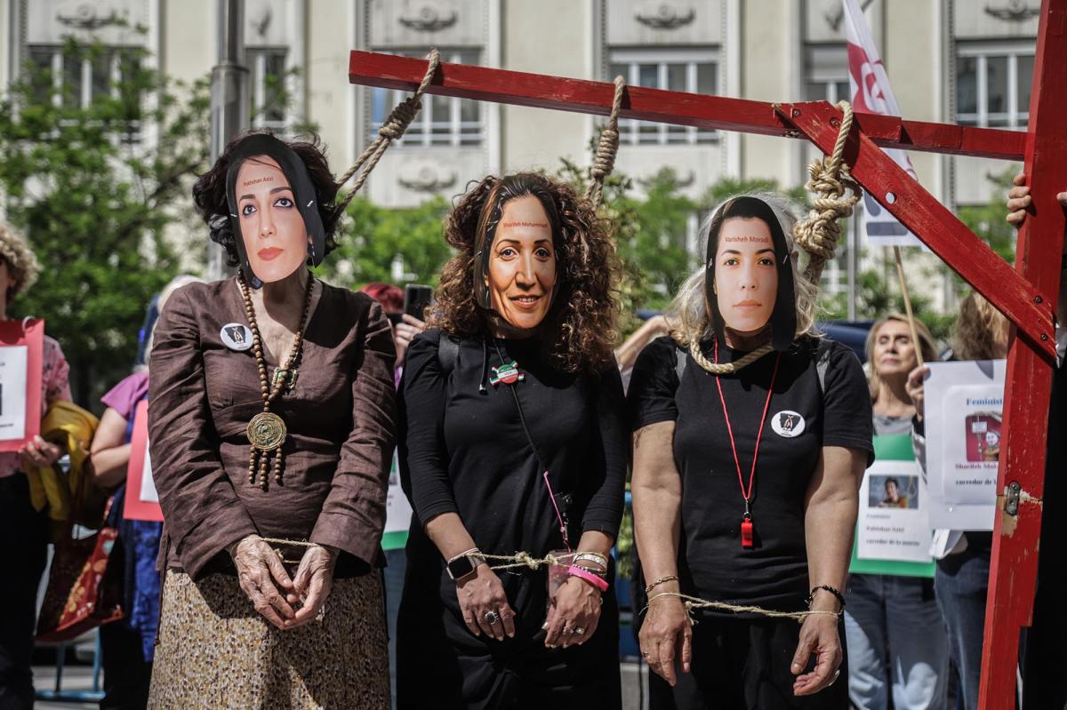 No a la pena de muerte!: Azizi, Moradi y Mohammadi no deben morir