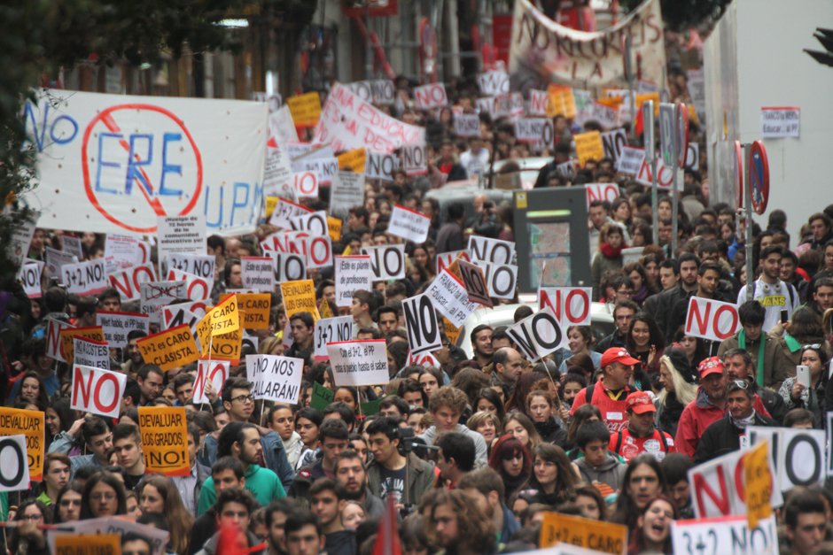 Manifestacin de estudiantes contra la reforma de grados universitarios, Madrid #Noal3mas2