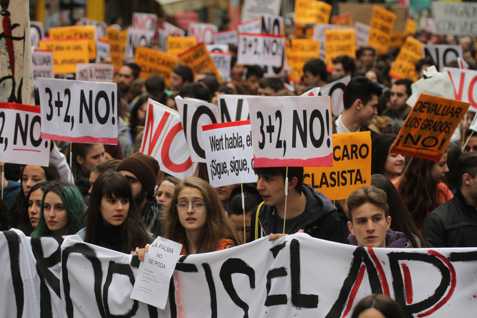 Manifestacin de estudiantes contra la reforma de grados universitarios, Madrid #Noal3mas2