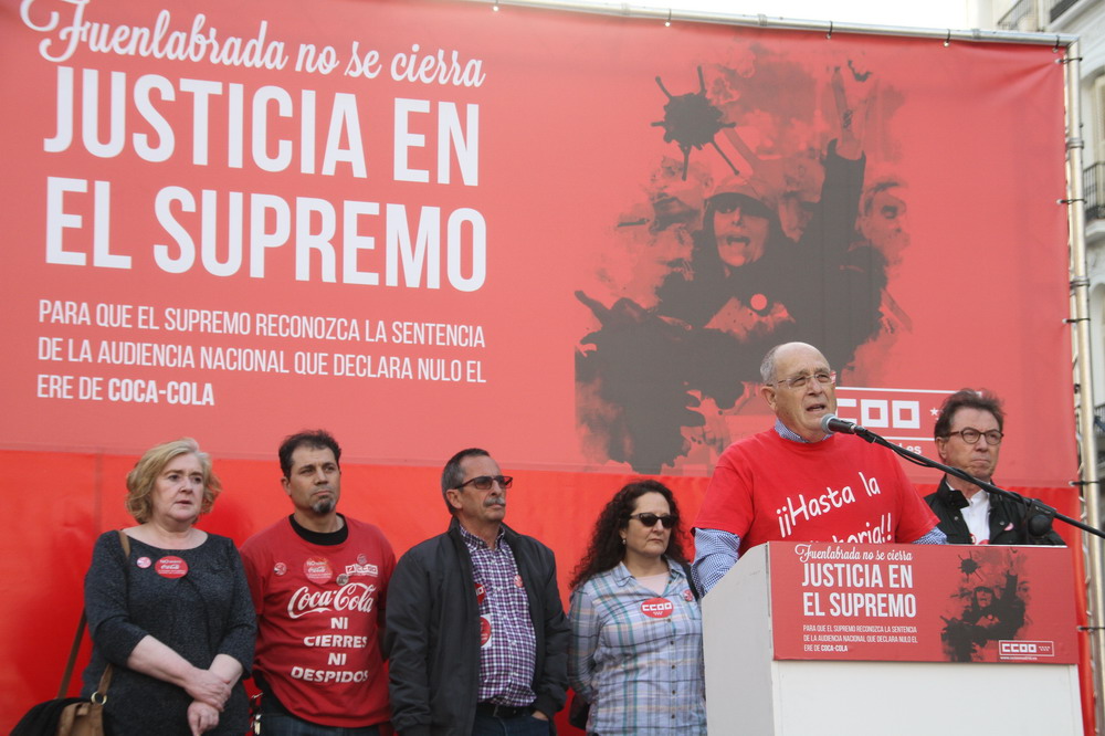 Manifestacin de trabajadores de CocaCola por Justicia en el Tribunal Supremo