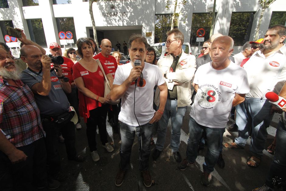 Concentracin en apoyo a Juan Carlos Asenjo y en defensa del derecho de huelga