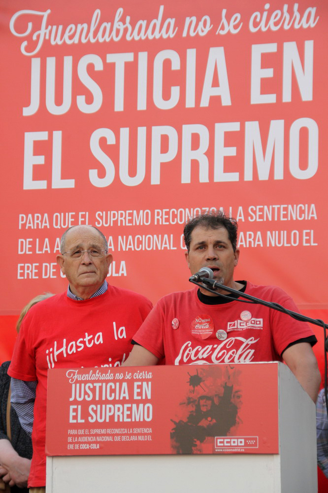 Manifestacin de trabajadores de CocaCola por Justicia en el Tribunal Supremo