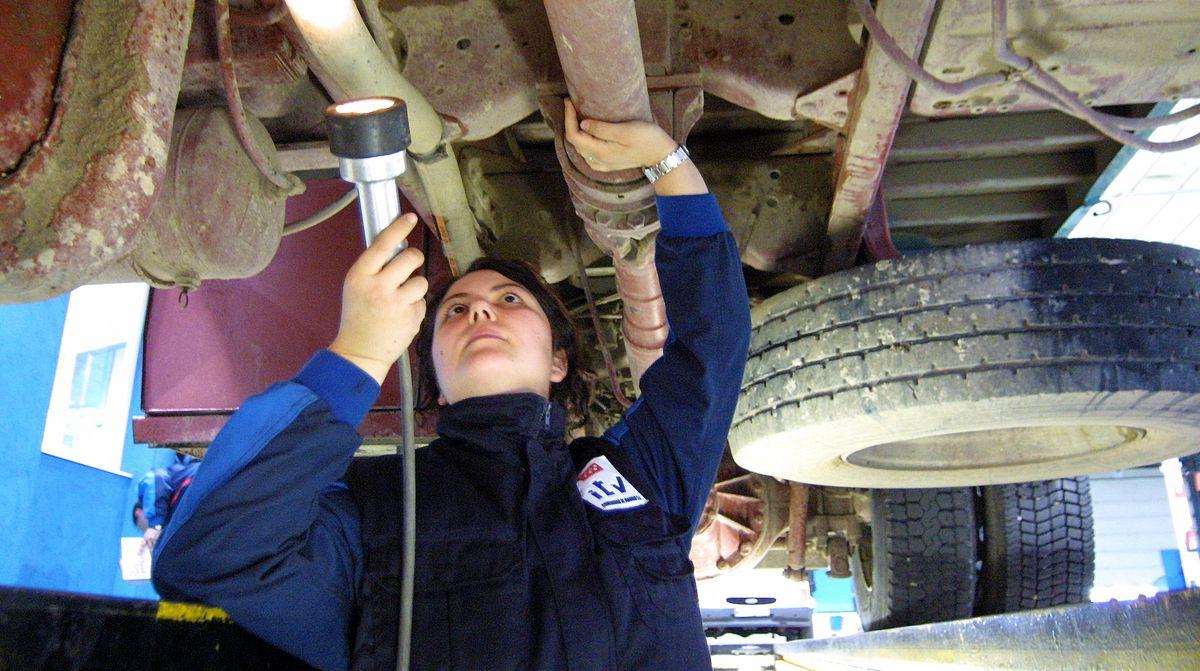 Las mujeres madrileas tienen que trabajar 81 das ms que los hombres para ganar lo mismo que ellos