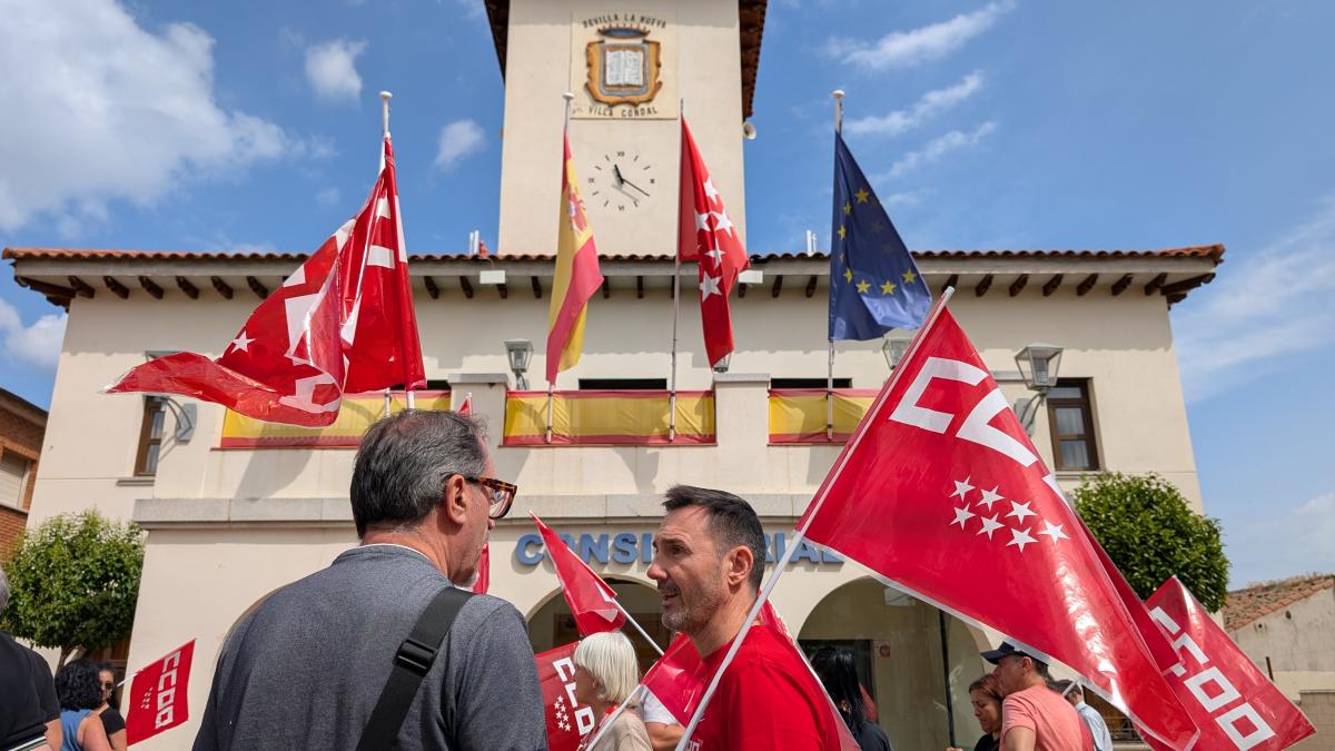 La huelga en el saneamiento urbano de Sevilla la Nueva culmina con un acuerdo para un nuevo convenio