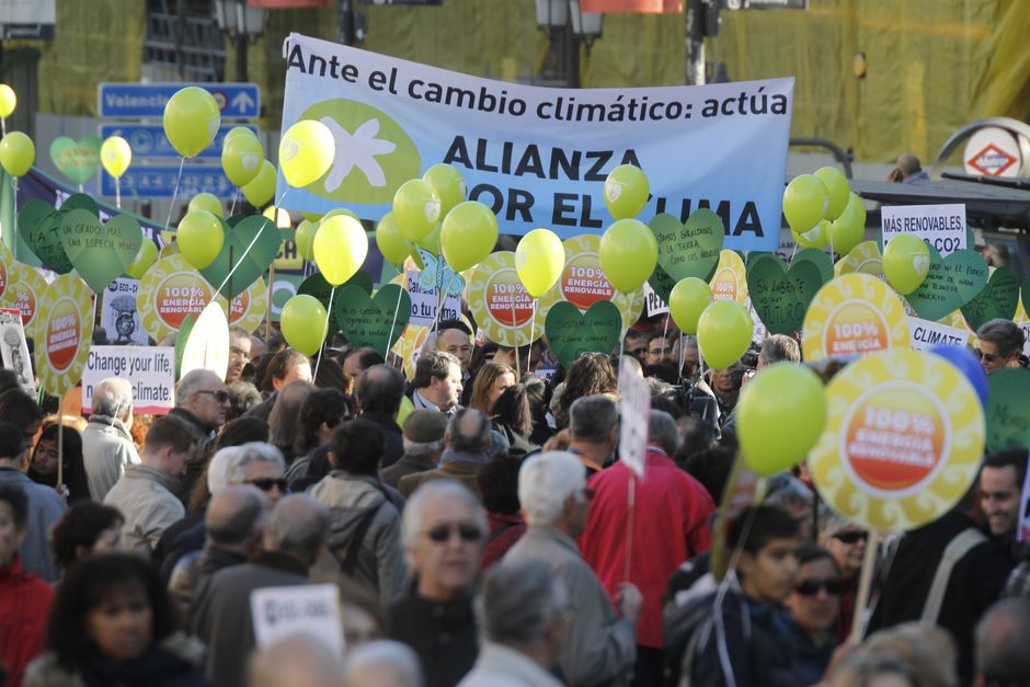 Marcha por el Clima "Frente al cambio climtico, cambiemos de modelo" Madrid 29-11-2015