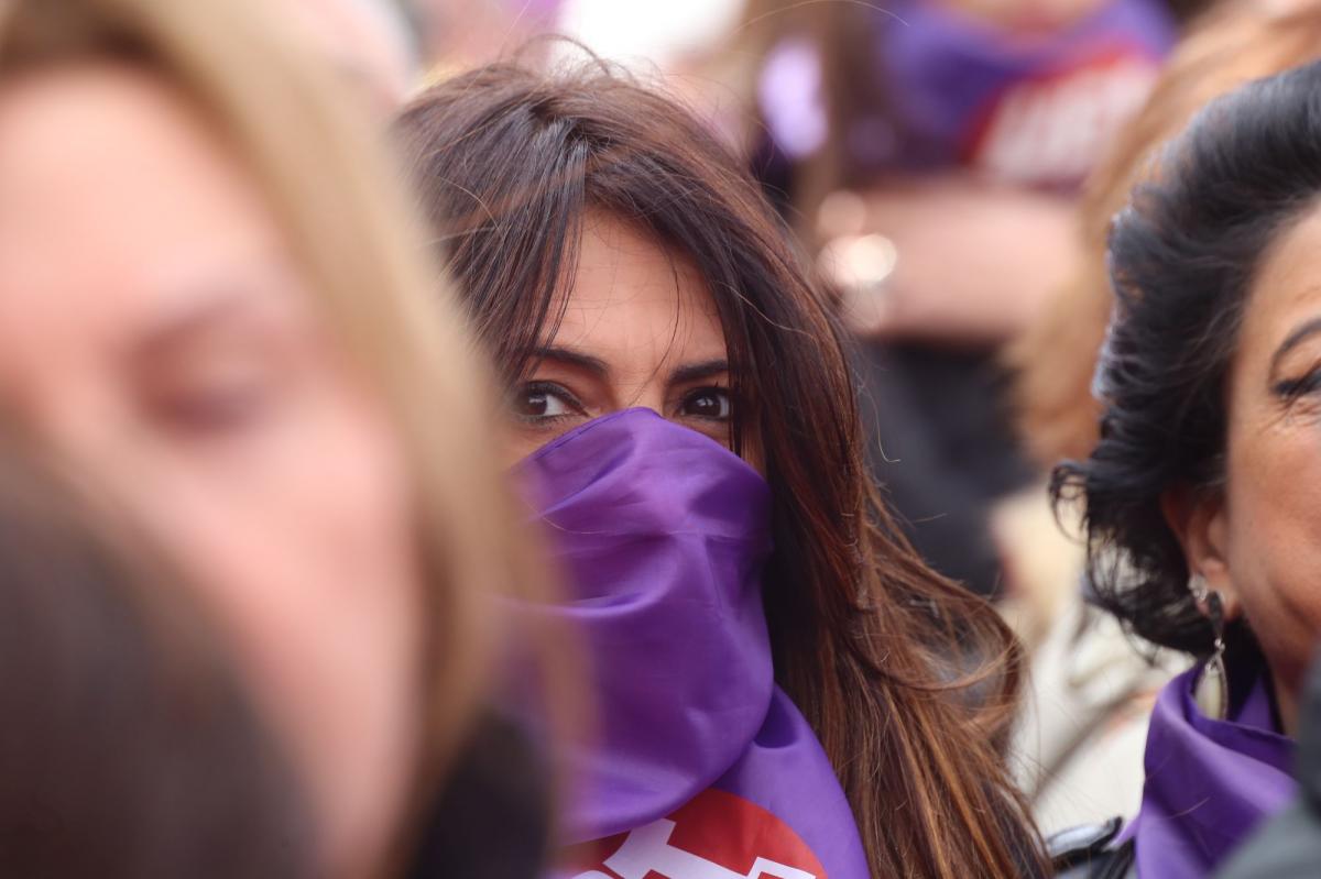 Concentracion Feminismo Sindical en Cibeles Madrid