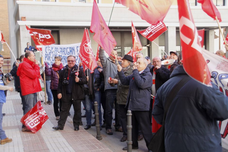 Manifestacin de la plantilla de la EMT por un transporte pblico y de calidad 26/11/2015