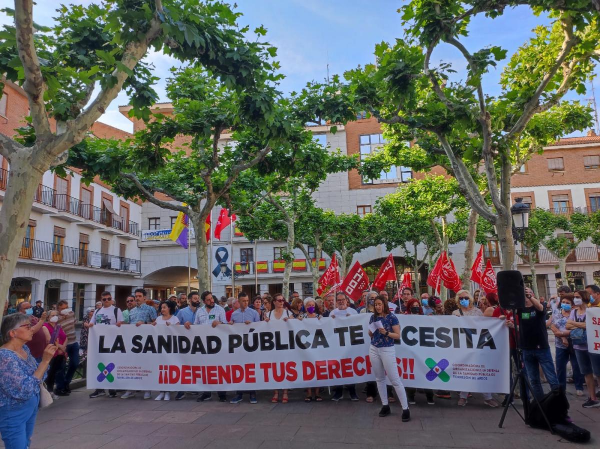 Concentracin en Torrejn en defensa de la sanidad pblica