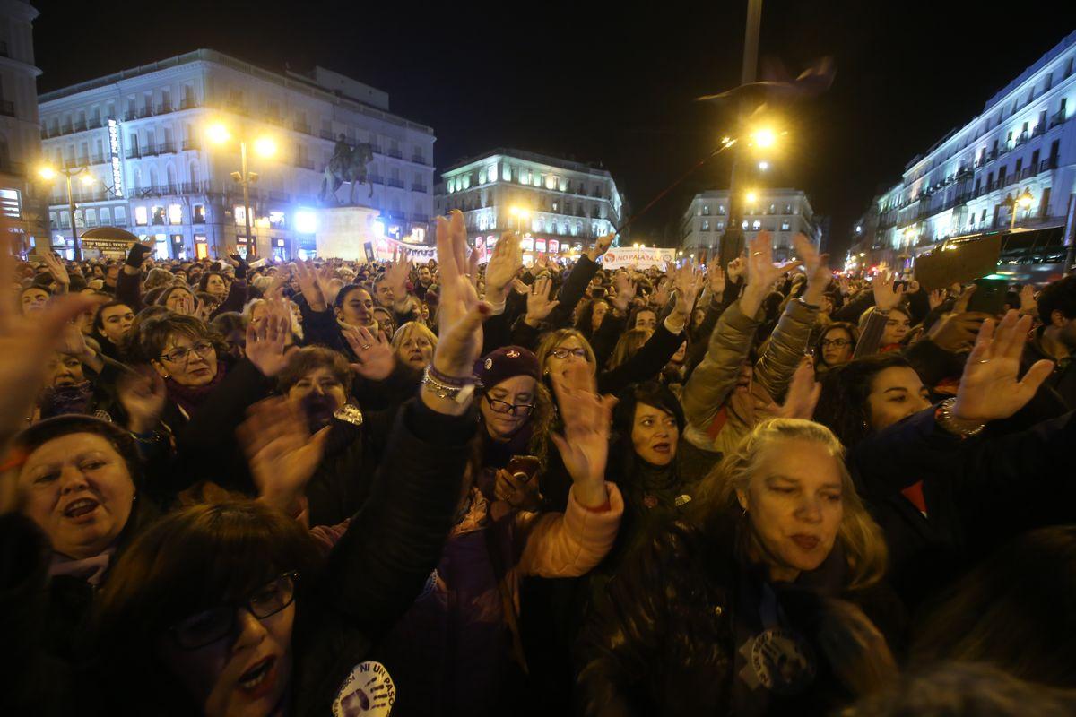 Concentracin feminista en Madrid: Ni un paso atrs en derechos!