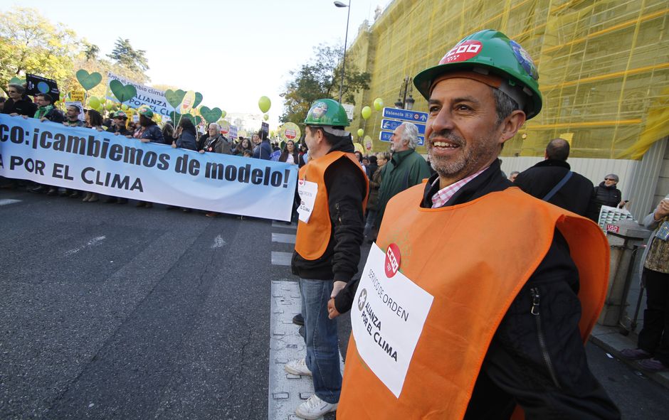 Marcha por el Clima "Frente al cambio climtico, cambiemos de modelo" Madrid 29-11-2015