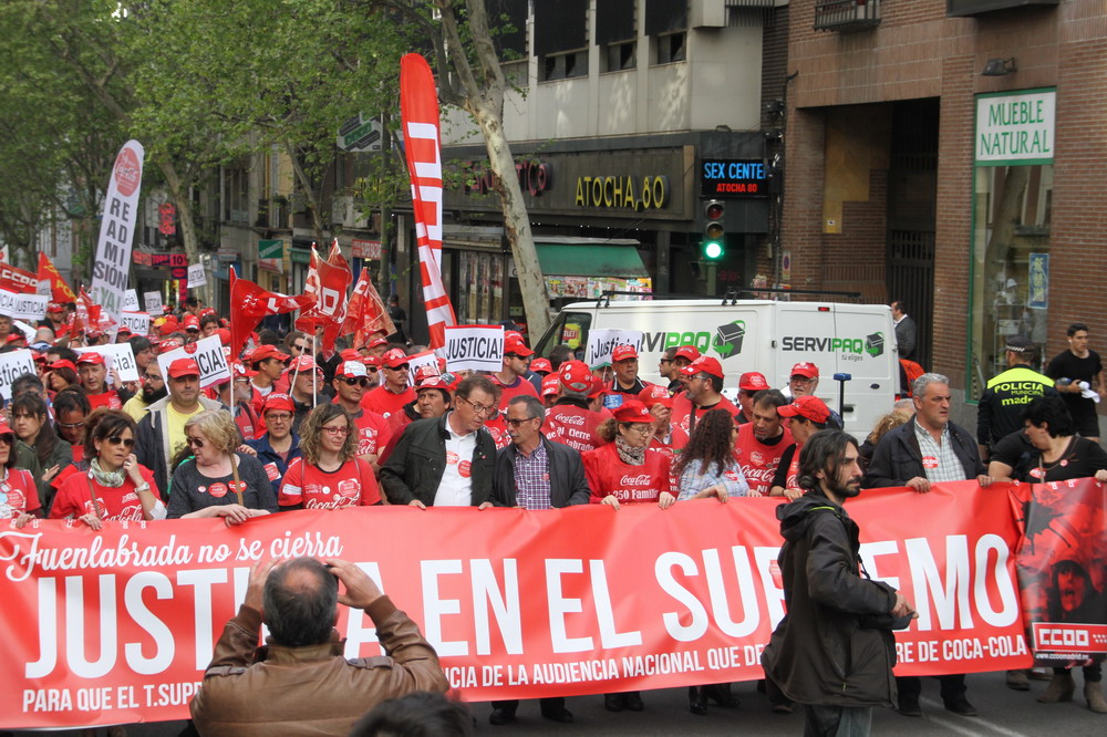 Manifestacin de trabajadores de CocaCola por Justicia en el Tribunal Supremo