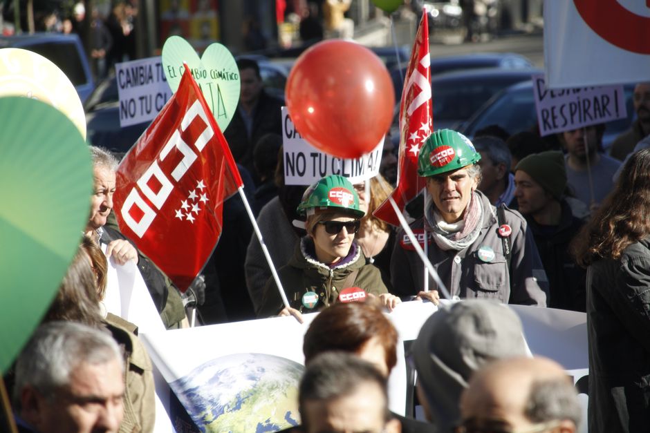 Marcha por el Clima "Frente al cambio climtico, cambiemos de modelo" Madrid 29-11-2015