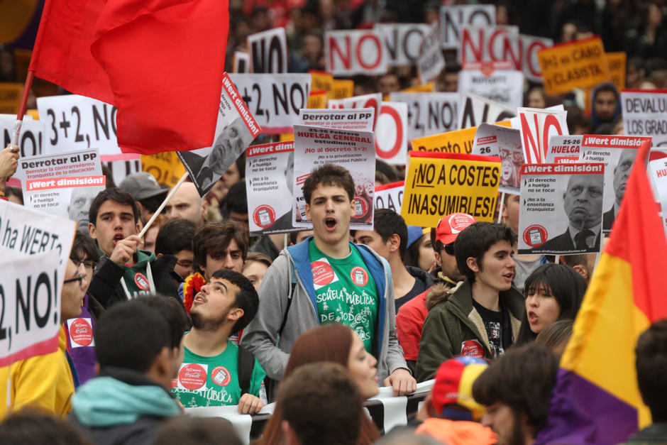 Manifestacin de estudiantes contra la reforma de grados universitarios, Madrid #Noal3mas2