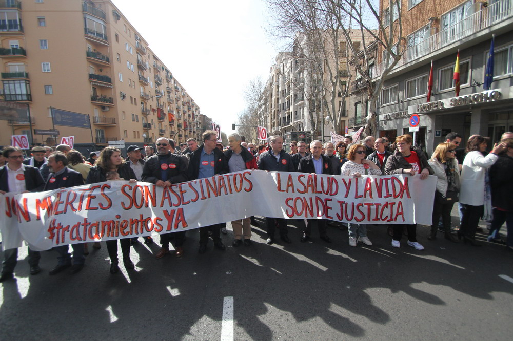 Marcha a las Cortes de afectados Hepatitis C, Madrid domingo 1-3-2015