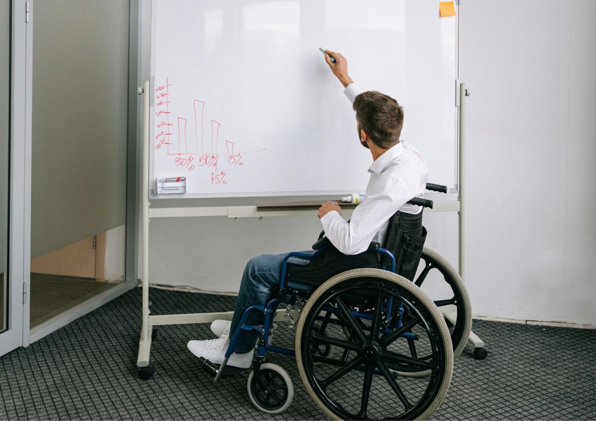 Docente con discapacidad