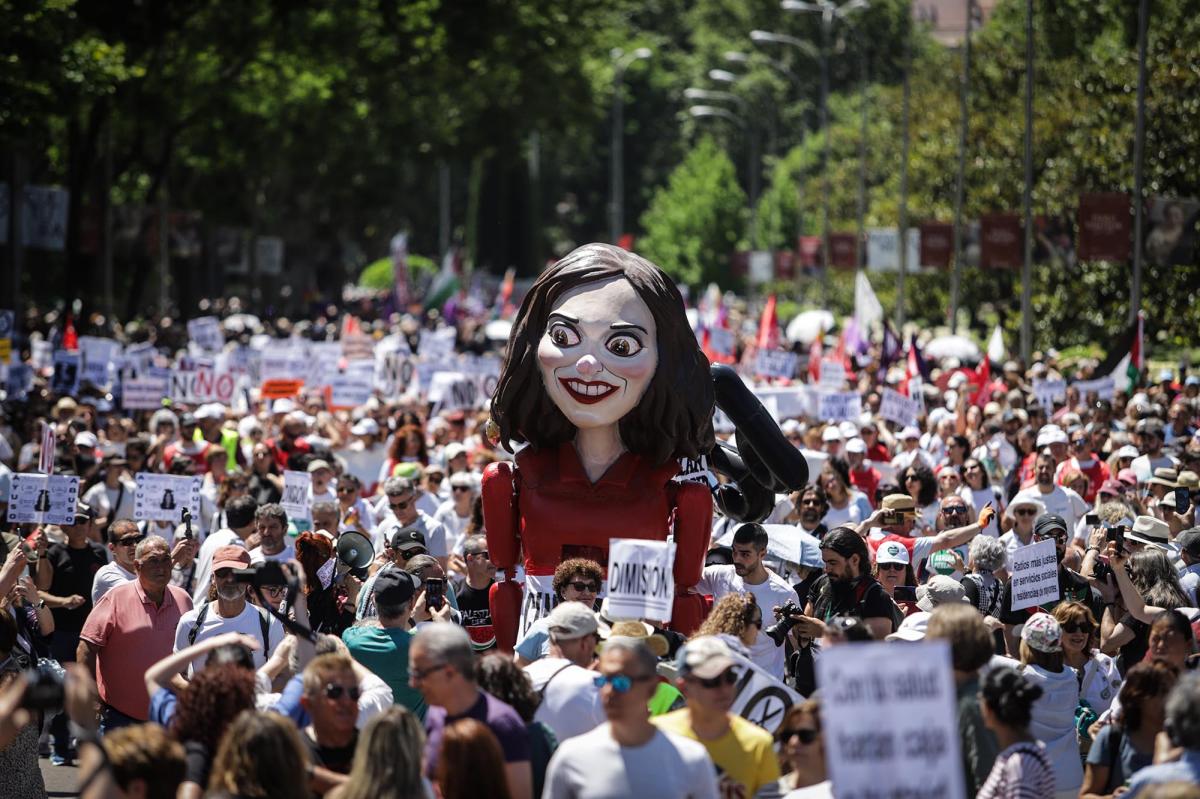 Manifetsacin en defensa de la sanidad pblica madrilea el domingo 25 de mayo de 2025