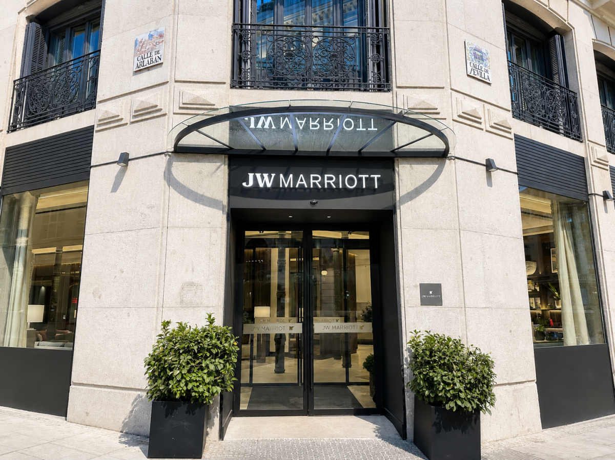 Fachada Hotel JW Marriott, Madrid