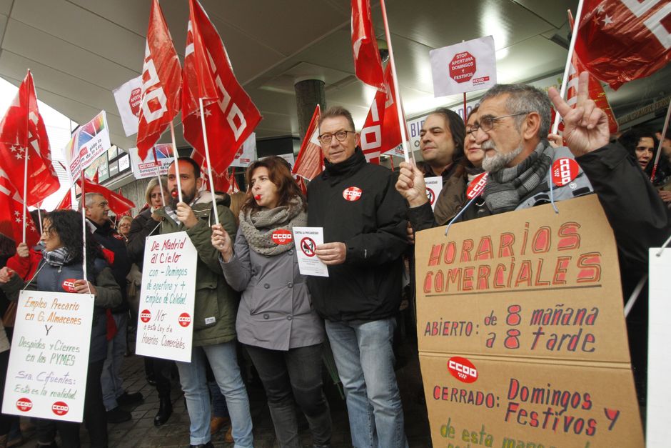 Concentracin contra la liberalizacin de horarios comerciales