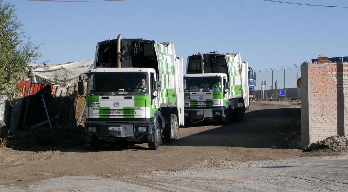 Camiones de basura en Valdemingómez