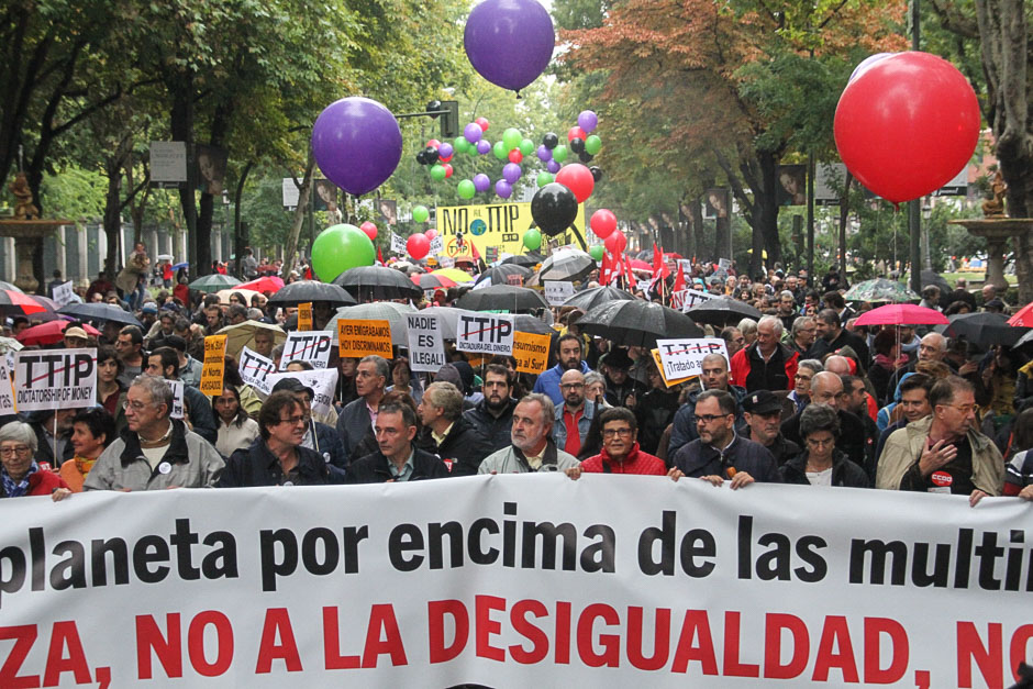 Manifestacin contra la pobreza y el TTIP en Madrid, 17 octubre 2015