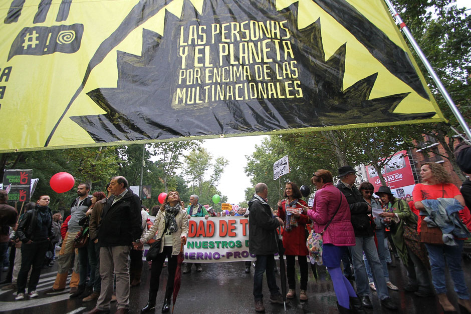 Manifestacin contra la pobreza y el TTIP en Madrid, 17 octubre 2015