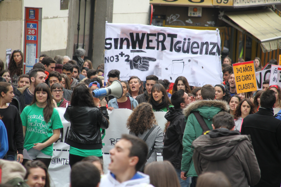 Manifestacin de estudiantes contra la reforma de grados universitarios, Madrid #Noal3mas2